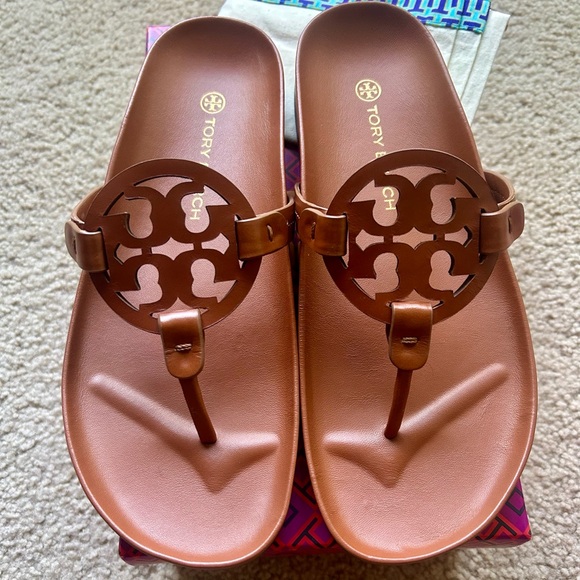 TORY BURCH MILLER CLOUD SIZE 10 - Picture 2 of 11
